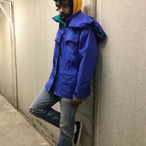 Early to mid 90s REI Windbreaker Double Zipper